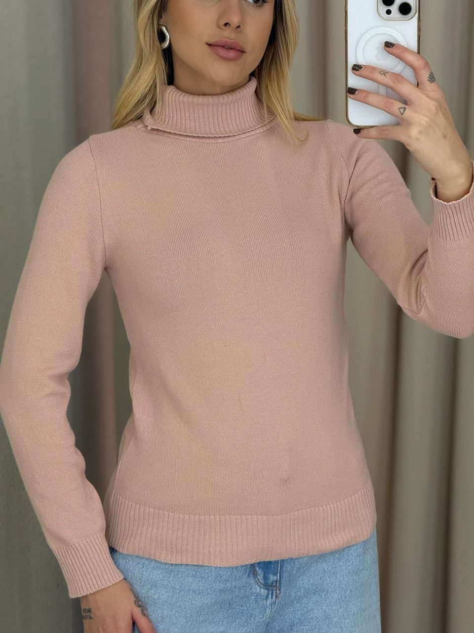 CACHARREL TRICOT GOLA ROSÊ