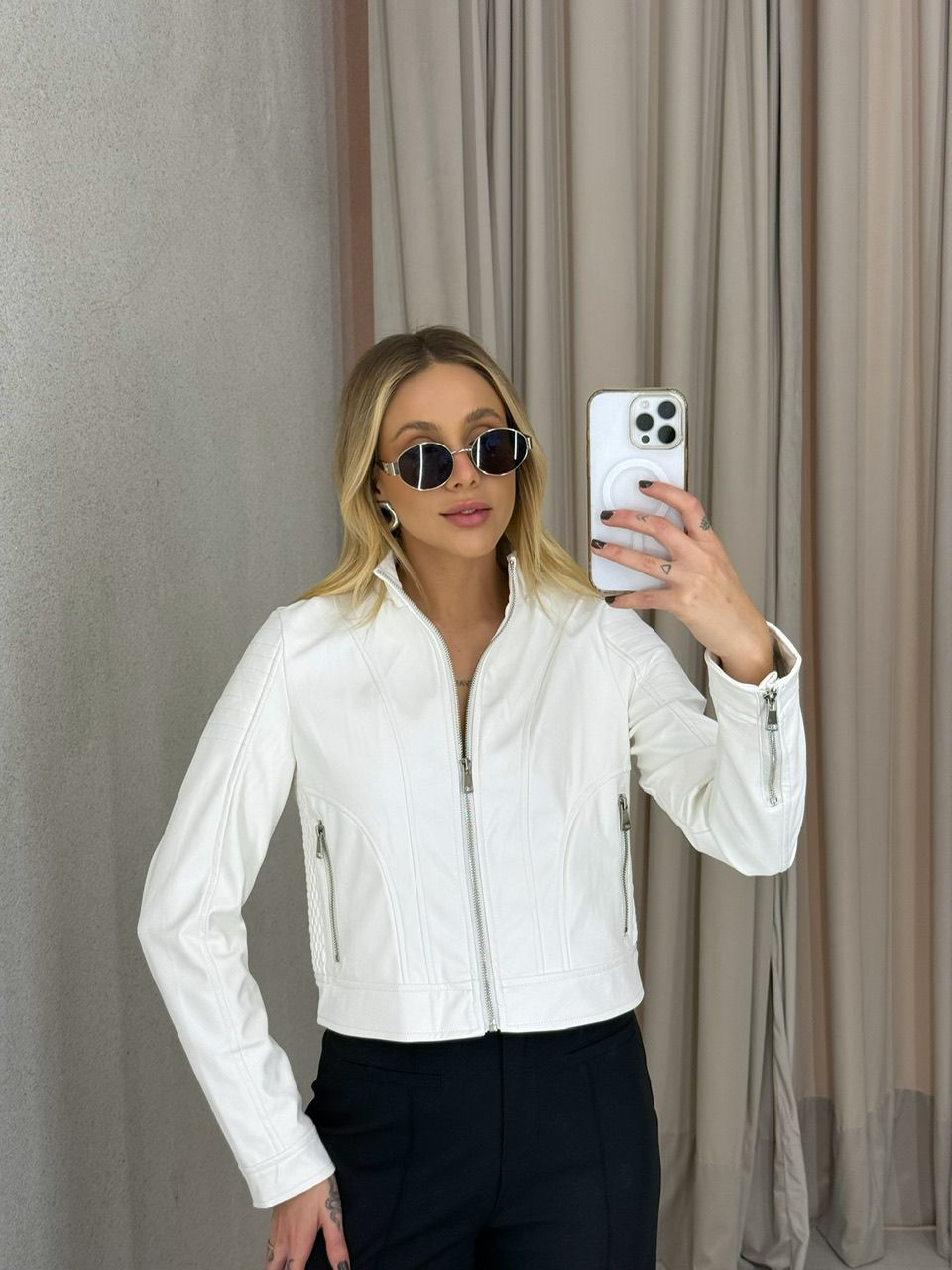 JAQUETA RENATA COURO FAKE BRANCA