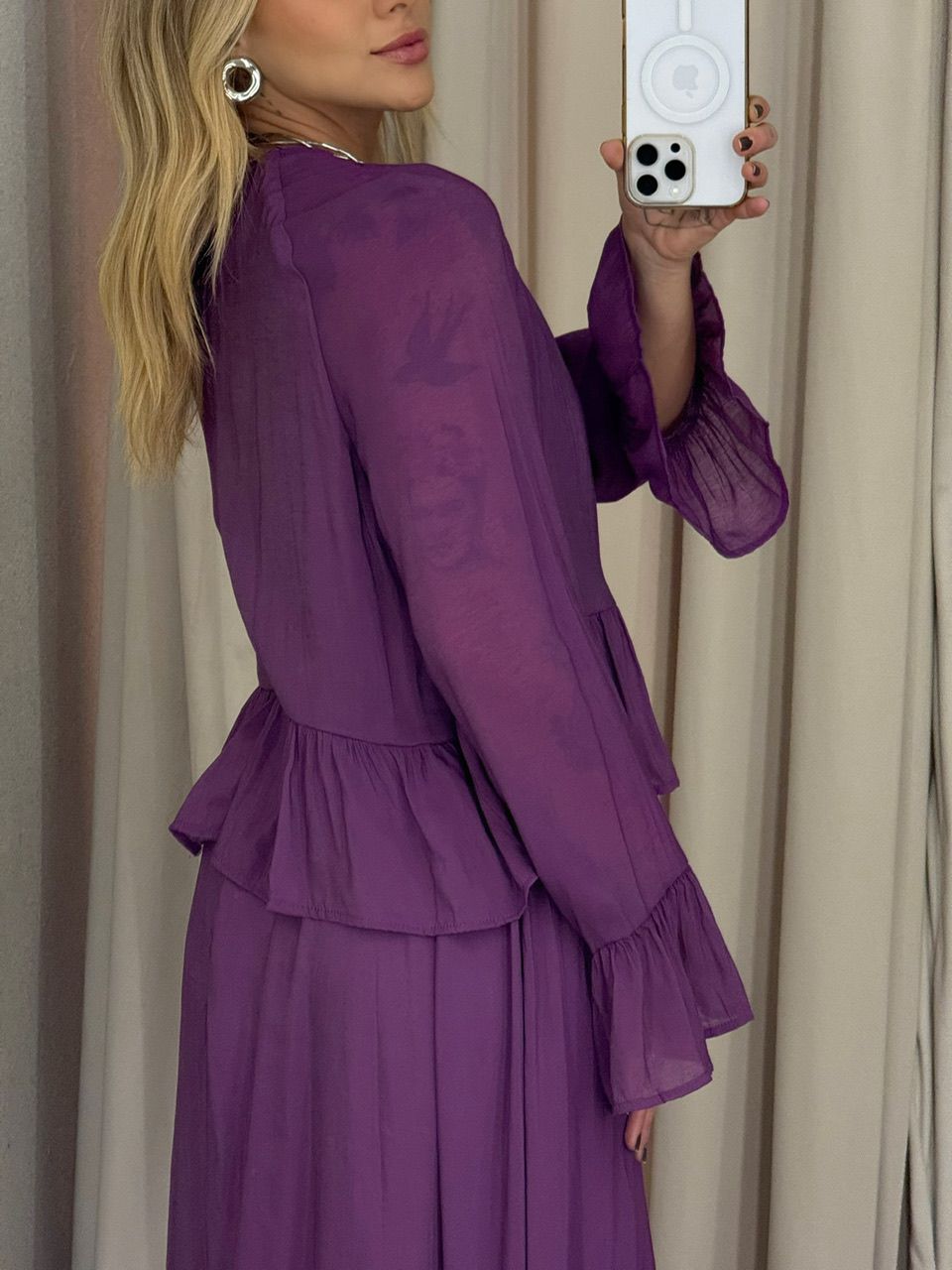 VESTIDO ANGELINE BABADOS UVA