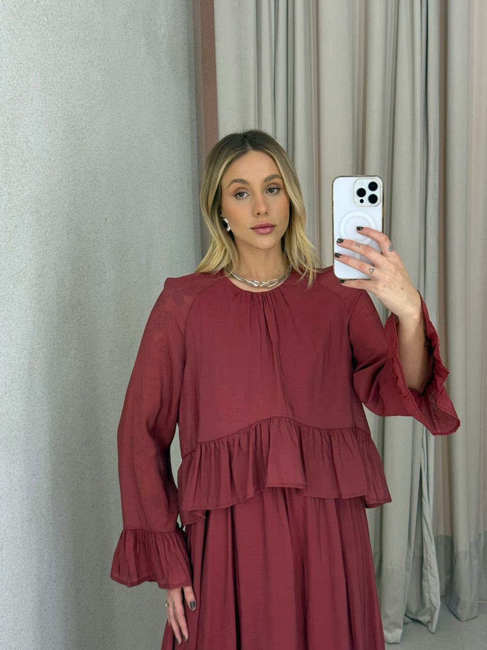 VESTIDO ANGELINE BABADOS TELHA