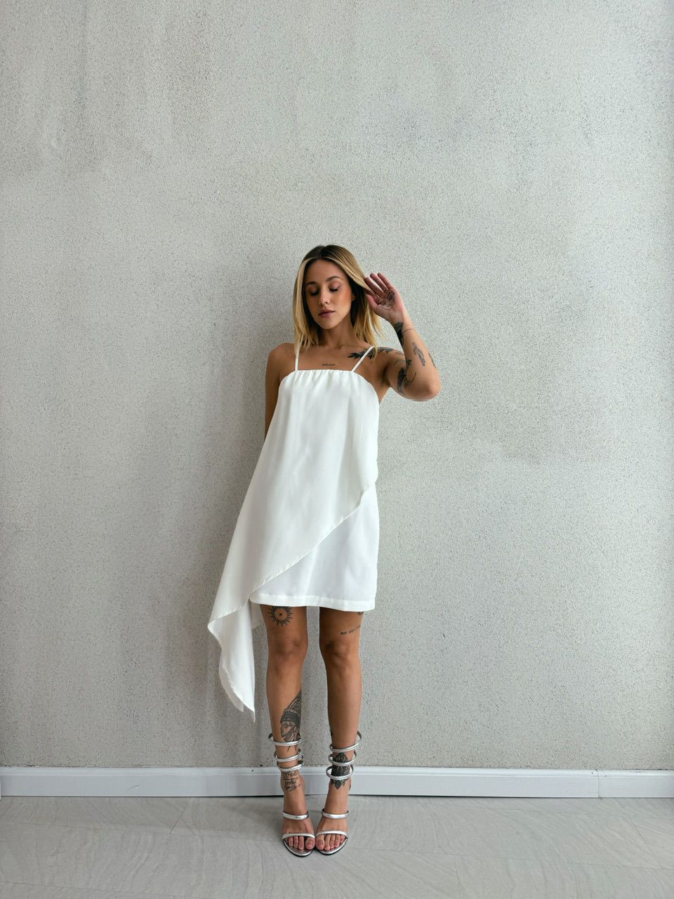 VESTIDO EMÍLIA ALÇA OFF