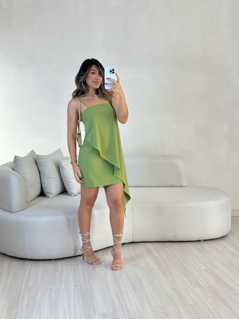 VESTIDO EMÍLIA ALÇA PISTACHE - 0054250145 - CAROLLA FERRARO