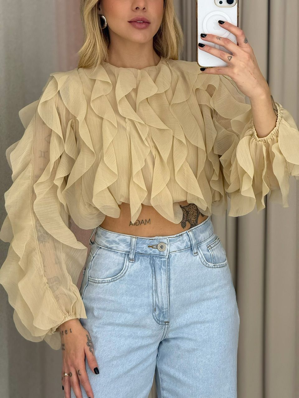 BLUSA MARIA ISIS BABADOS NUDE