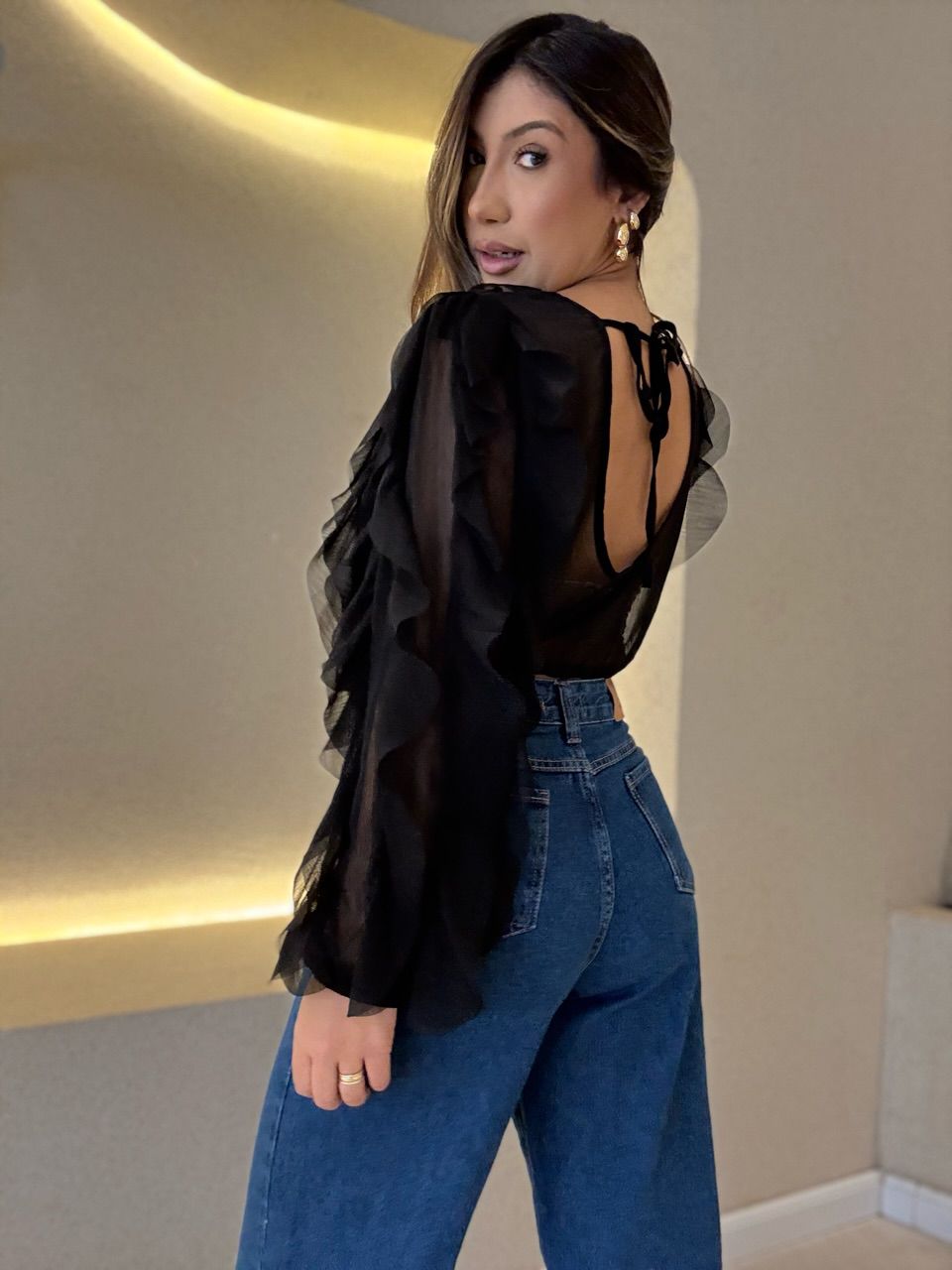 BLUSA MARIA ISIS BABADOS PRETA