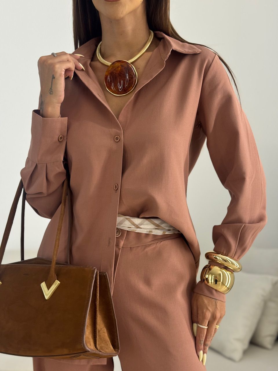 CONJUNTO ANA LIVIA CAMISA CAPUCCINO 