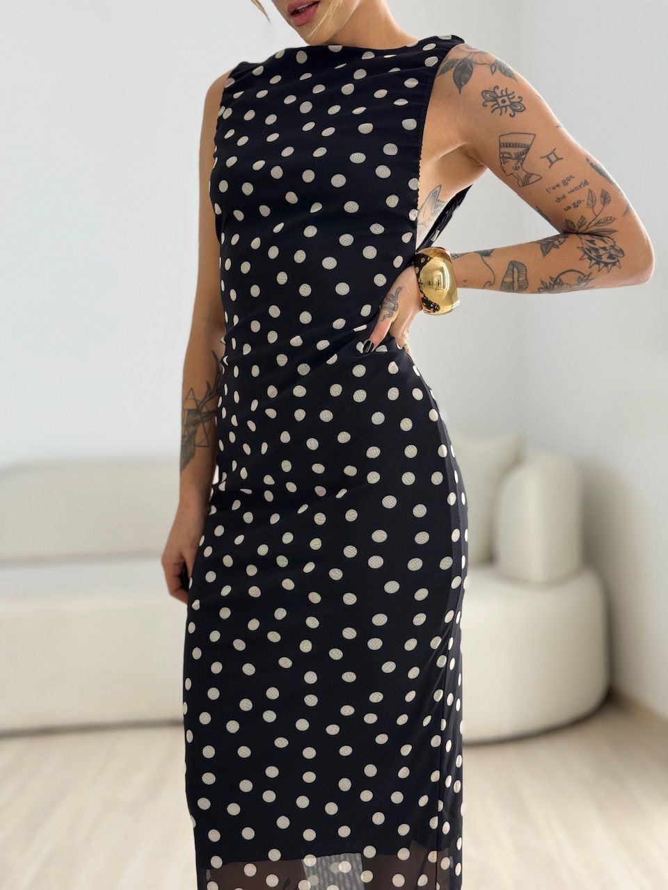 VESTIDO GRETA TULE POÁ PRETO