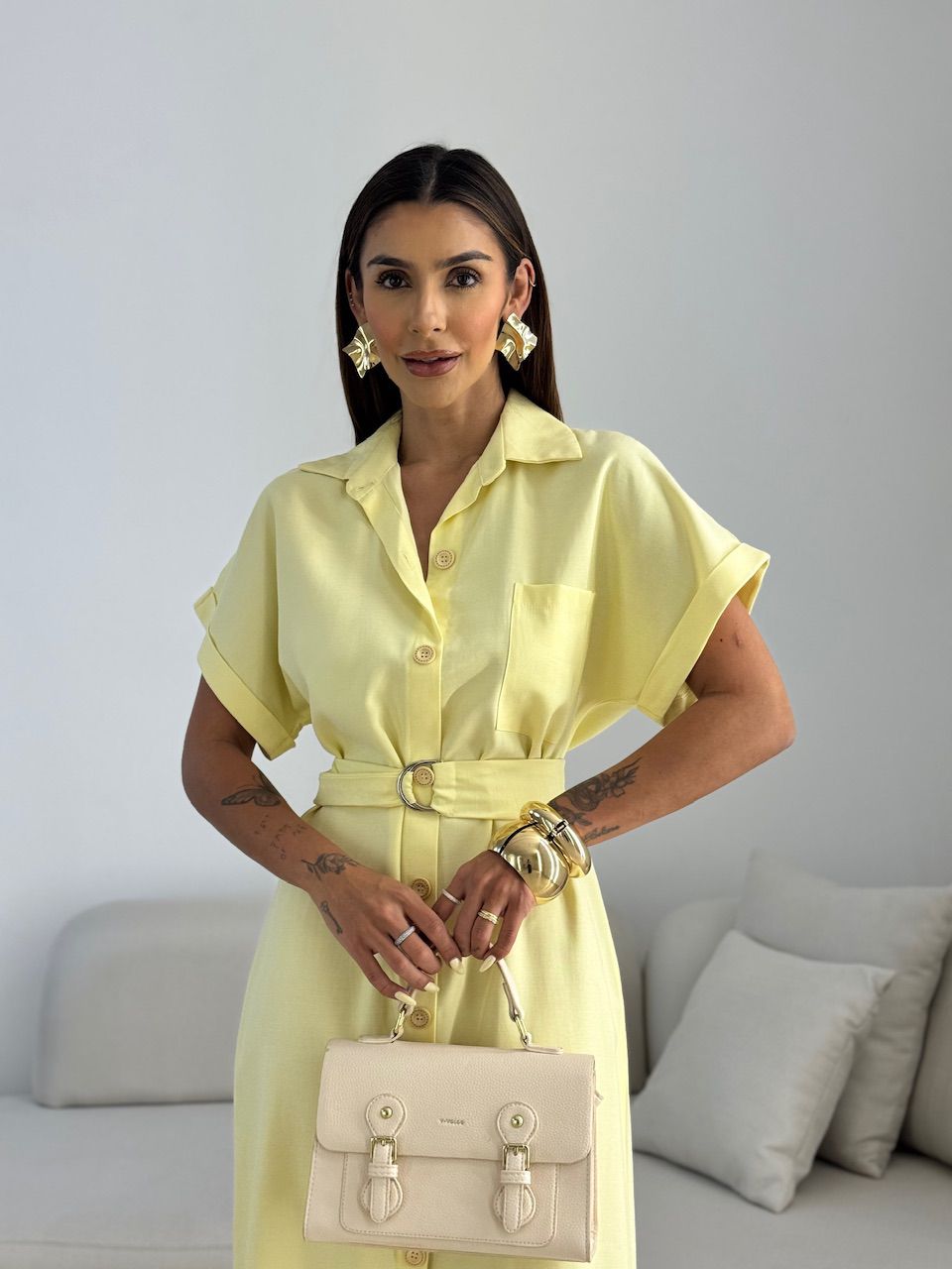 VESTIDO LEILA GOLA YELLOW BUTTER
