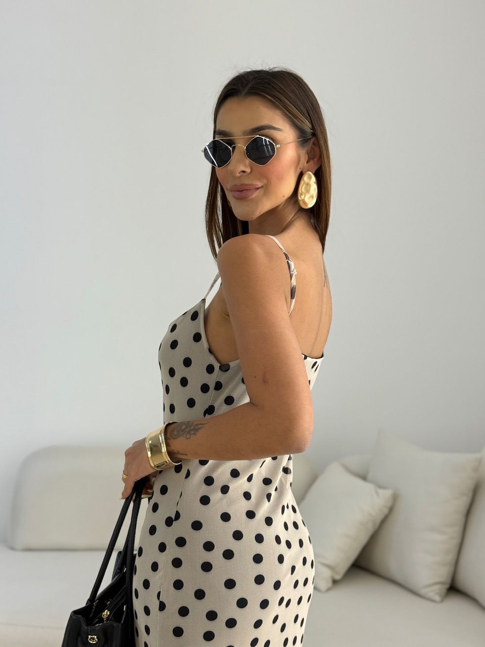 VESTIDO RUBY TULE POÁ MARFIM.
