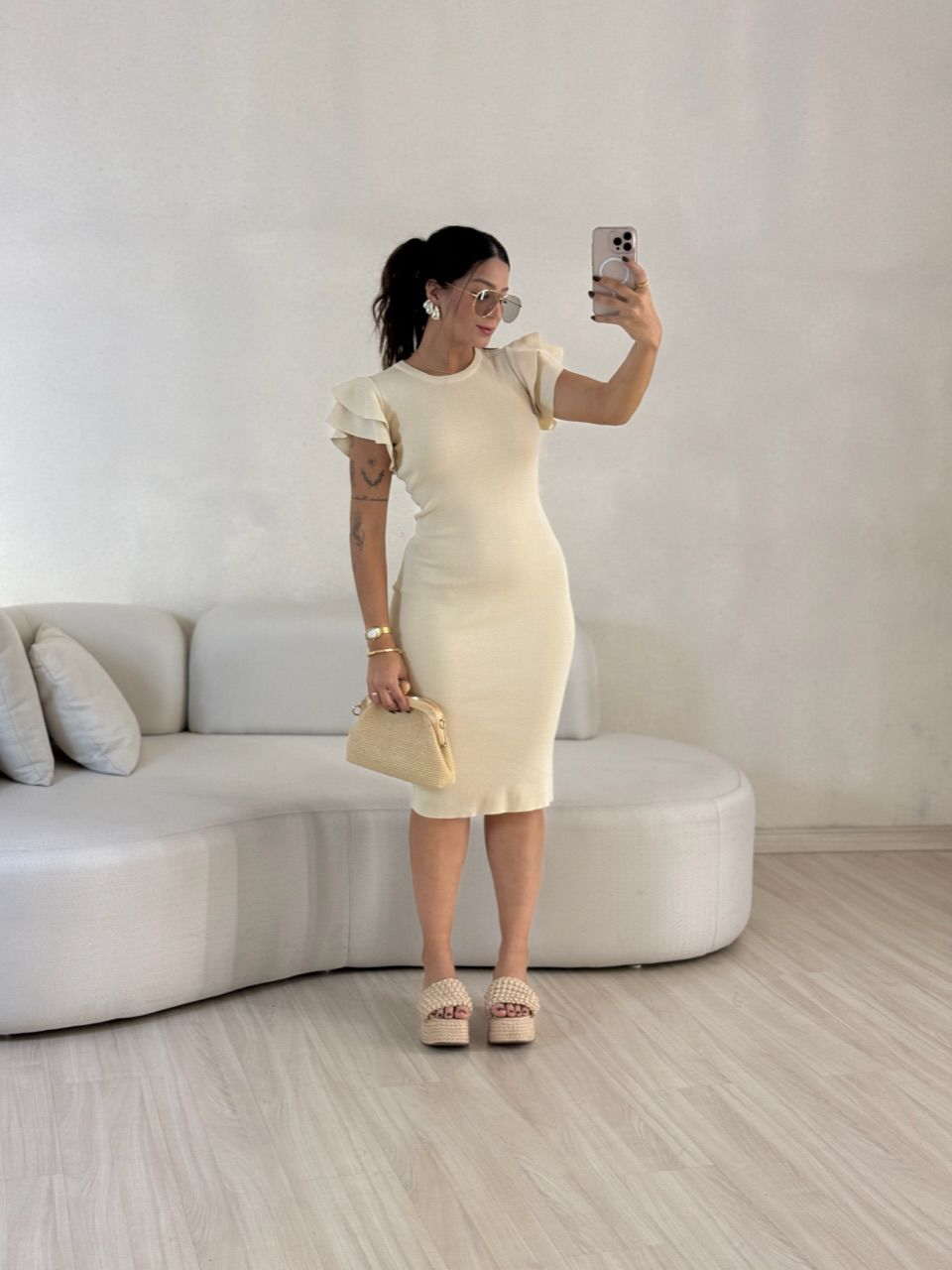 VESTIDO JANE MANGA BABADOS Palha
