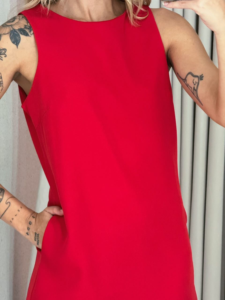 VESTIDO MAYLA CURTO vermelho