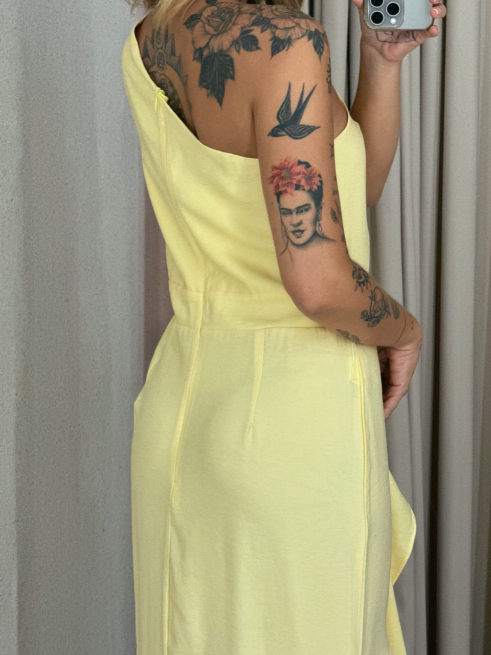 VESTIDO SUELI NULA MANGA Amarelo