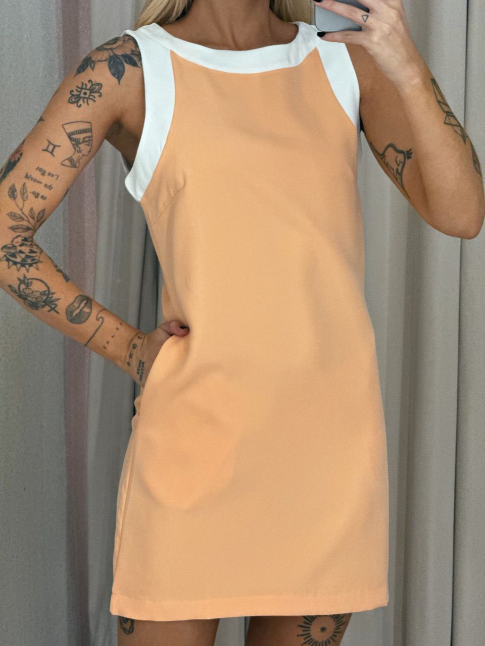 VESTIDO JANAÍNA CURTO LARANJA
