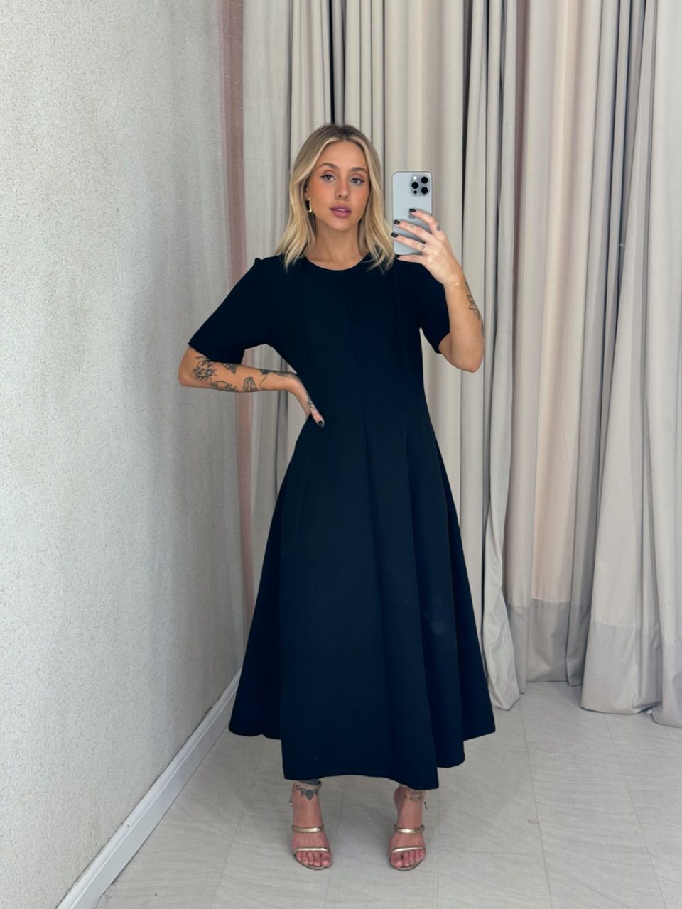 VESTIDO JULIA LONGO PRETO - 0061490032 - CAROLLA FERRARO