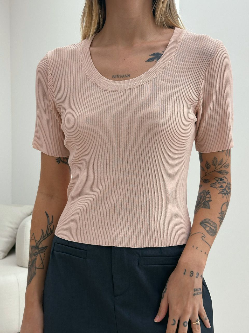 BLUSA MALHA TRICÔ CANELADA ROSÊ