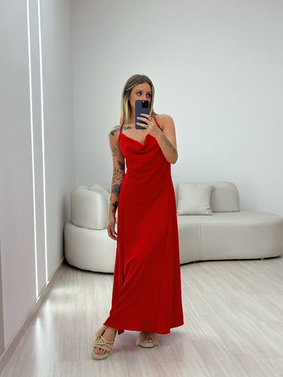 VESTIDO TAIS FRENTE ÚNICA VERMELHO