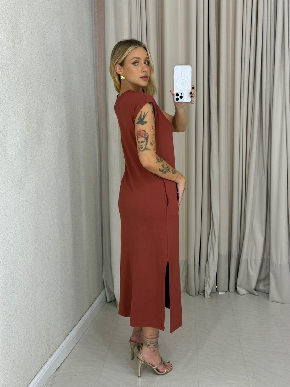 VESTIDO AUGUSTA MUSCLE TELHA