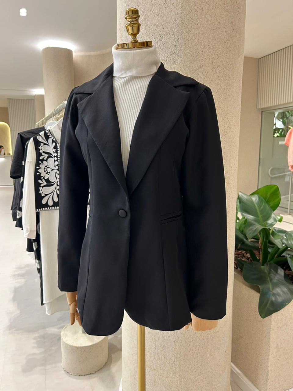 BLAZER KARINA ALFAIATARIA PRETO