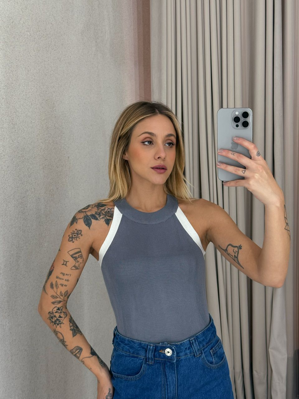 BLUSA ALANA CAVADA CINZA