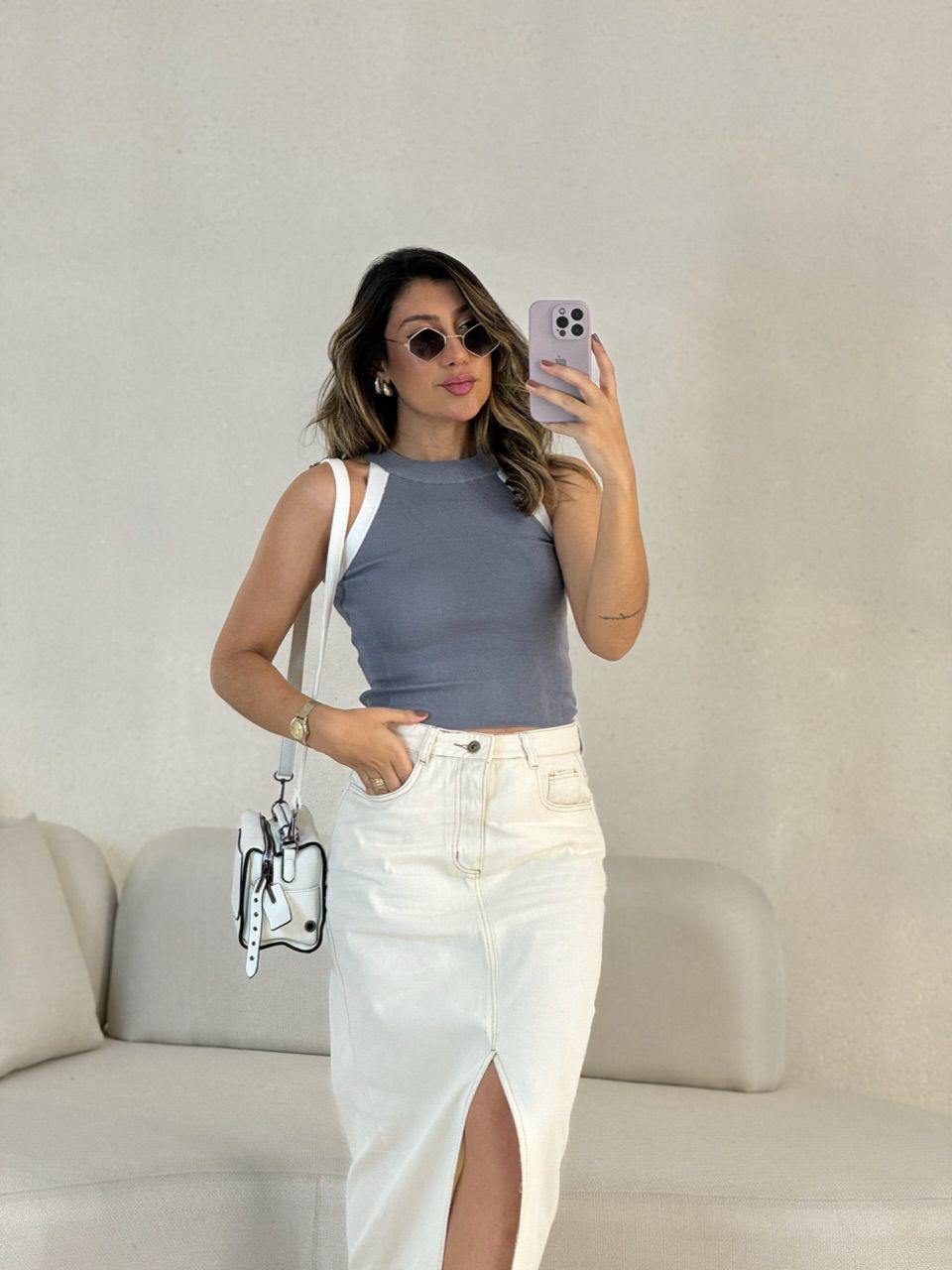 BLUSA ALANA CAVADA CINZA - 0054290091 - CAROLLA FERRARO