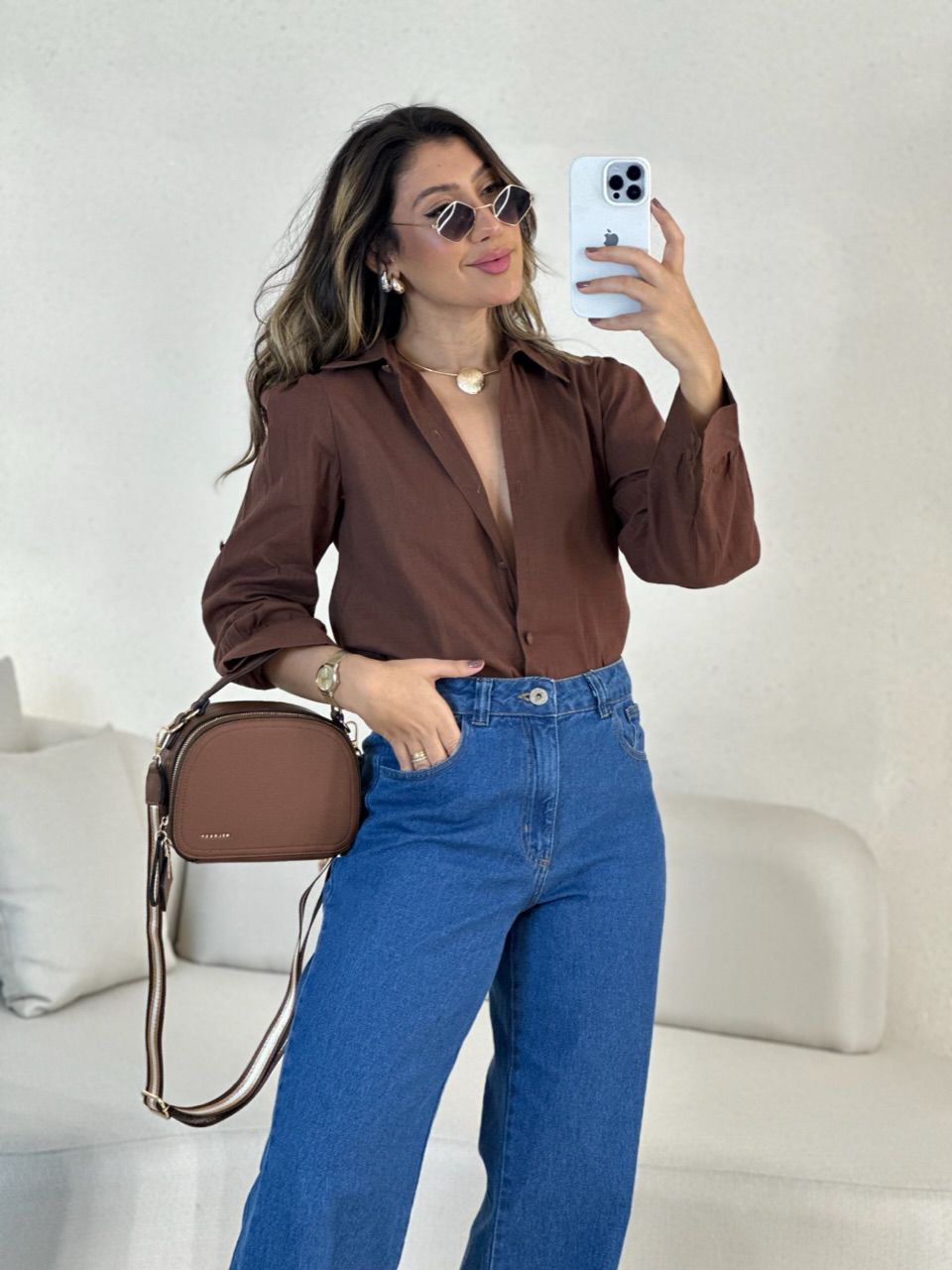CAMISA HELOÍSA LISA MARROM - 0054310054 - CAROLLA FERRARO