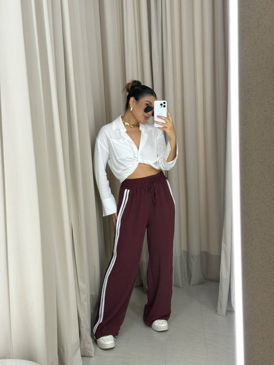 CALÇA LORENA LISTRAS VINHO