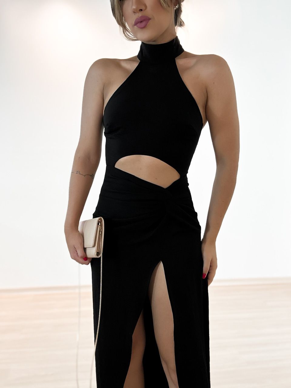 VESTIDO MAGDA midi preto