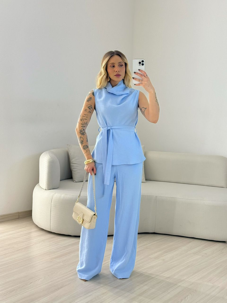CONJUNTO ARIANA GOLA AZUL