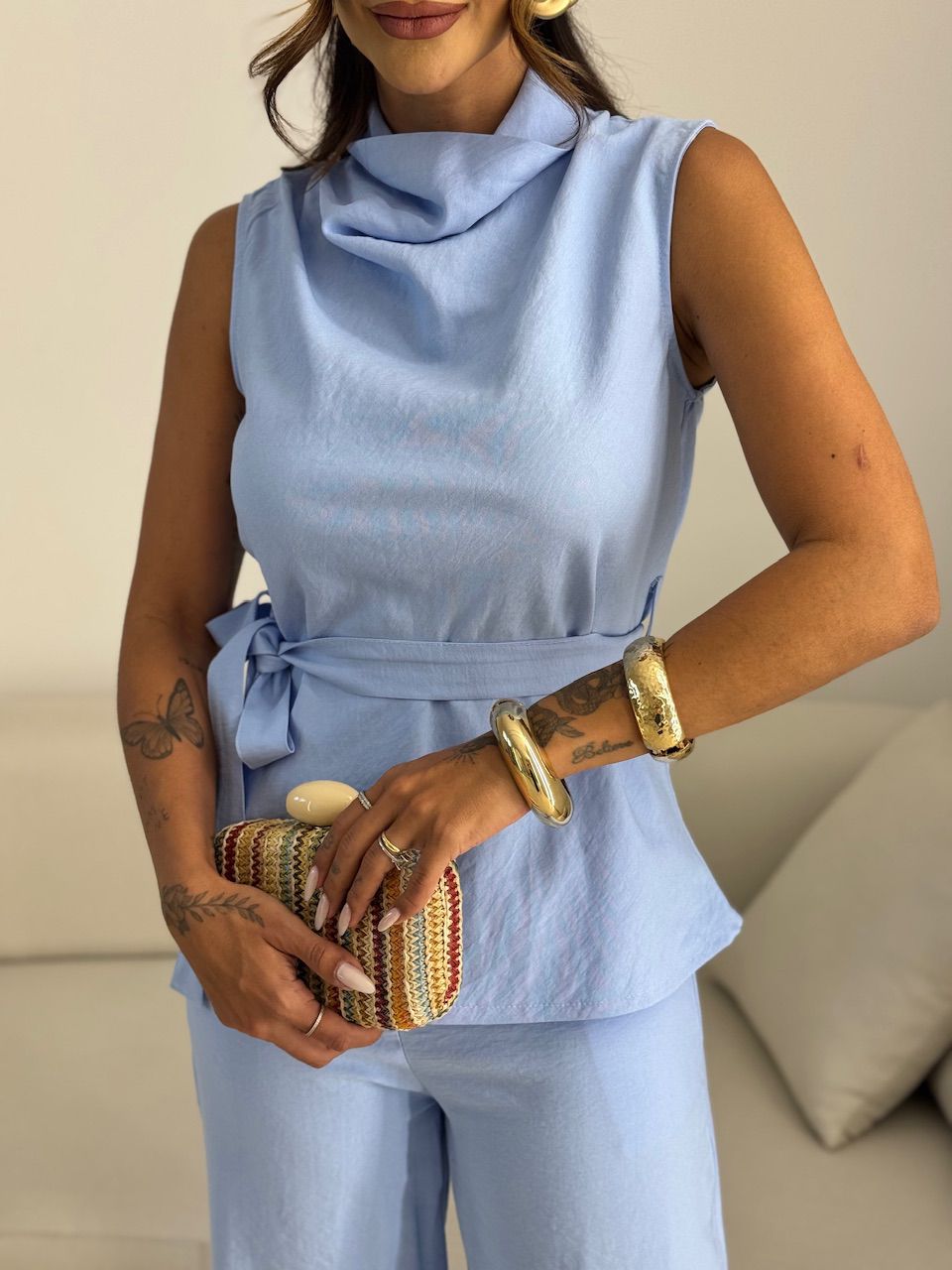 CONJUNTO ARIANA GOLA AZUL
