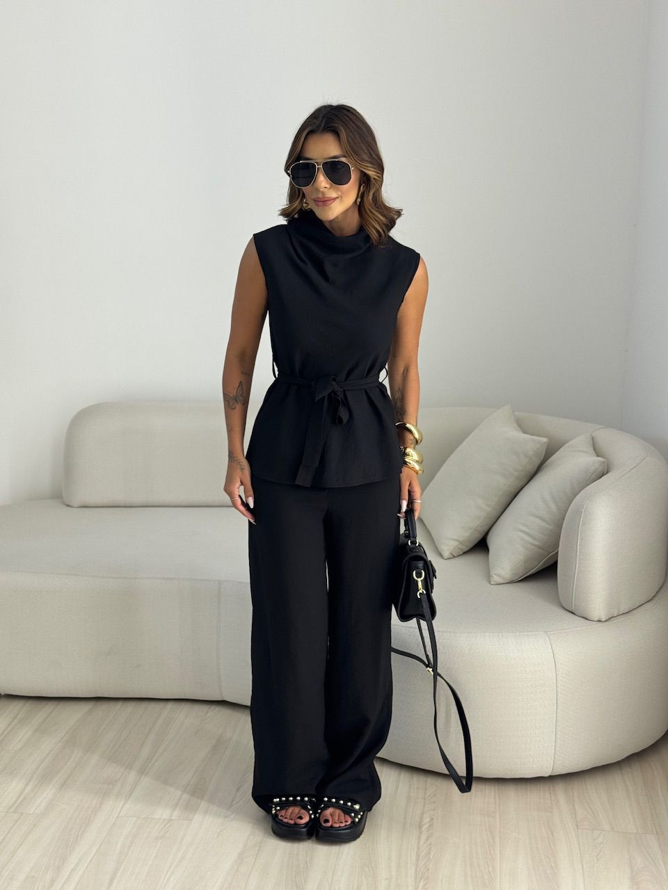 CONJUNTO ARIANA GOLA PRETO - 0067800032 - CAROLLA FERRARO