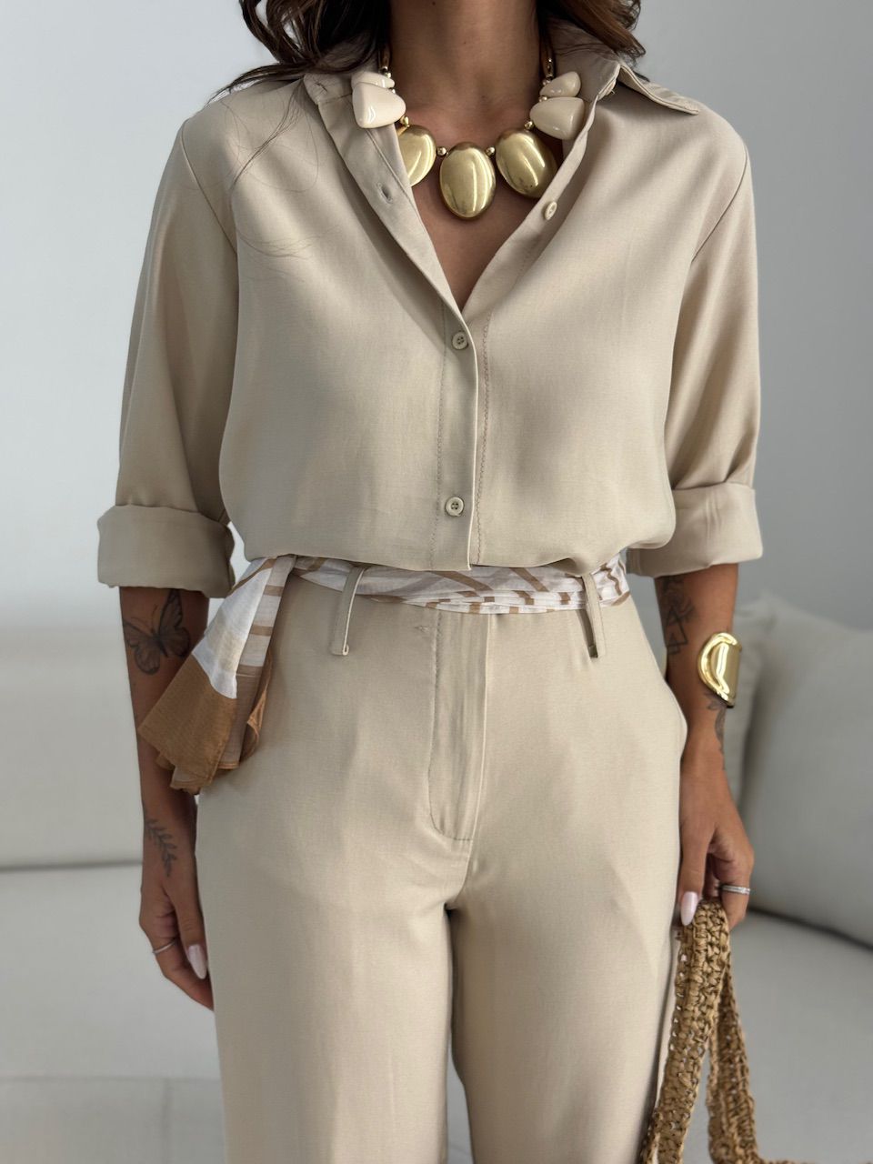 CONJUNTO MONALISA CAMISA AREIA