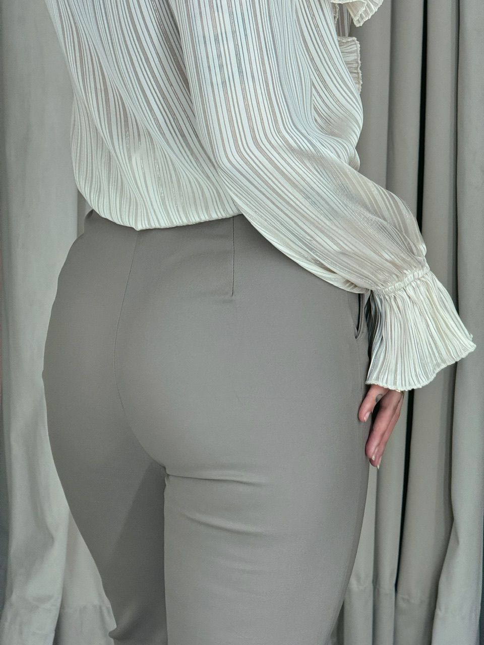 CALÇA GABRIELA SKINNY CAQUI