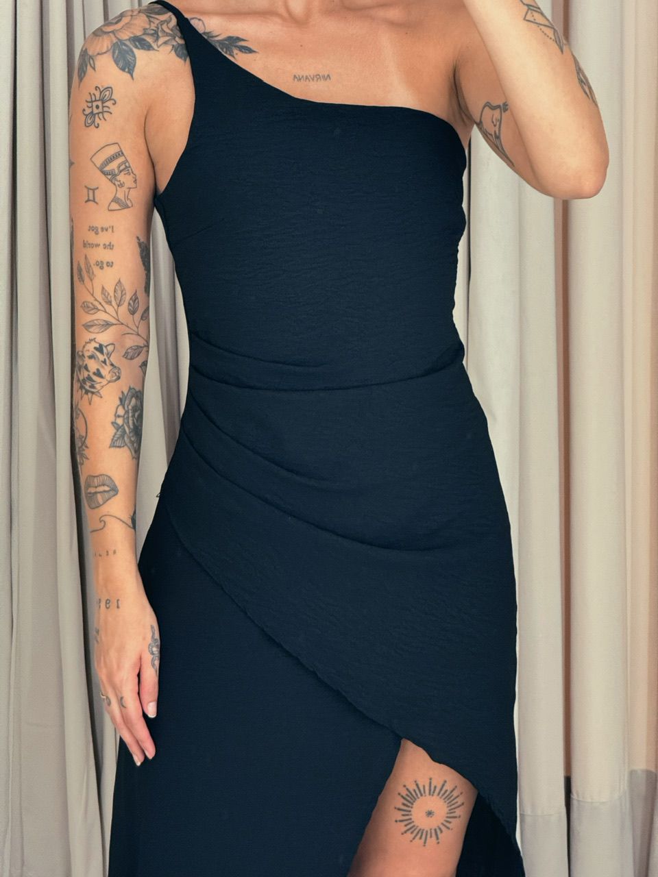 VESTIDO FENDA 02 DRAPEADO PRETO