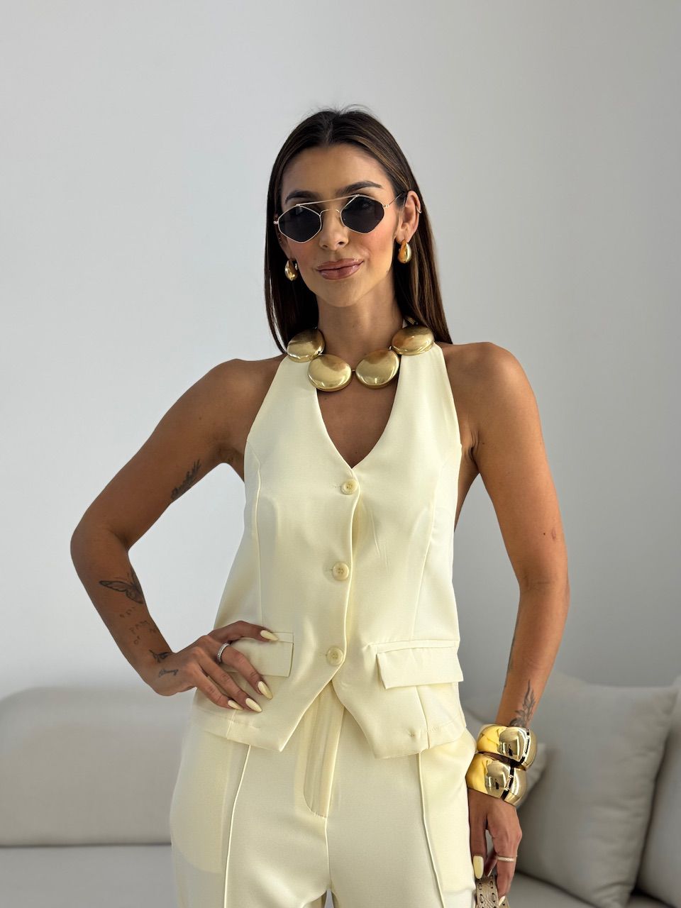 CONJUNTO LARI BOTÕES YELLOW BUTTER
