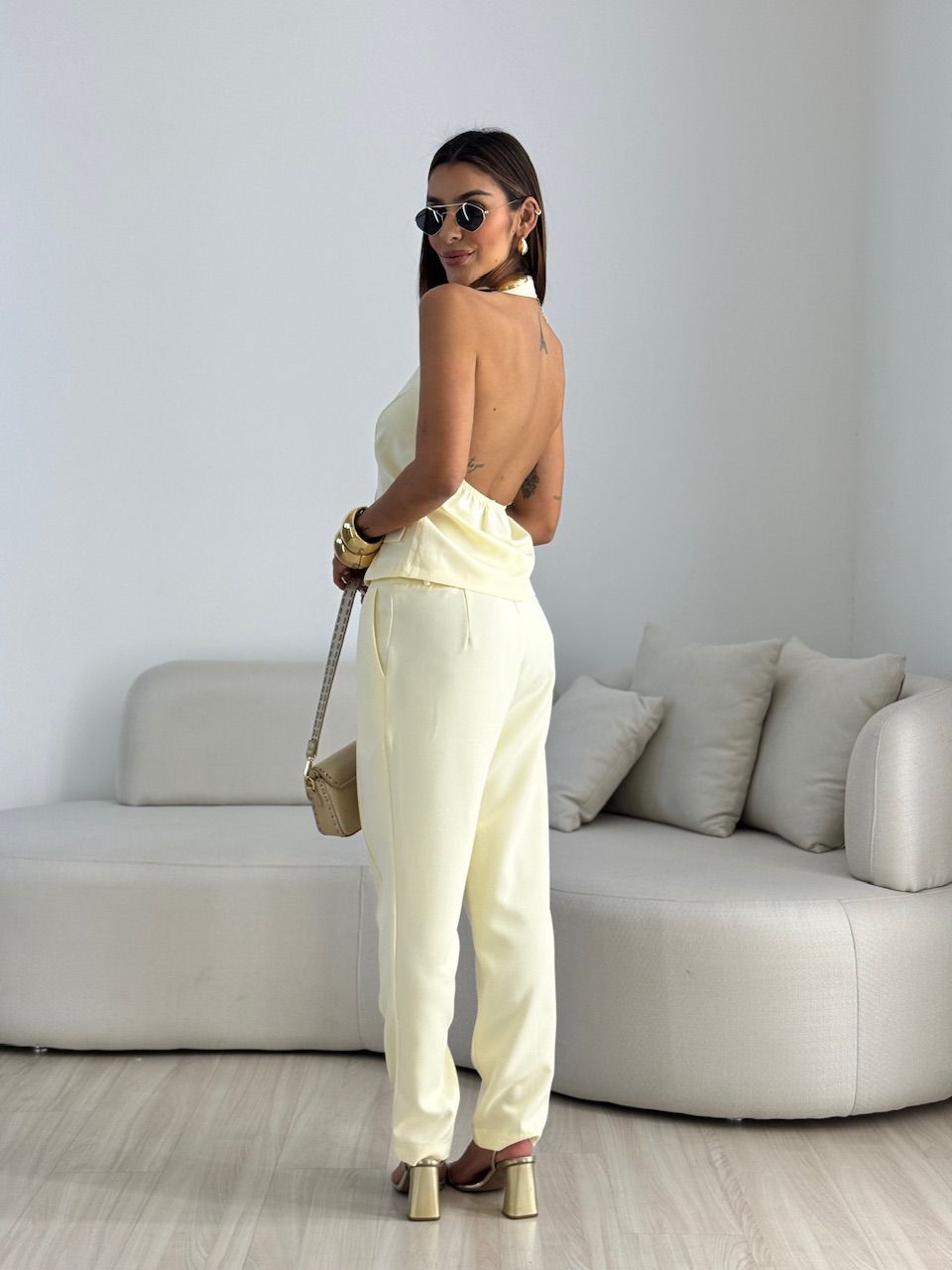 CONJUNTO LARI BOTÕES YELLOW BUTTER