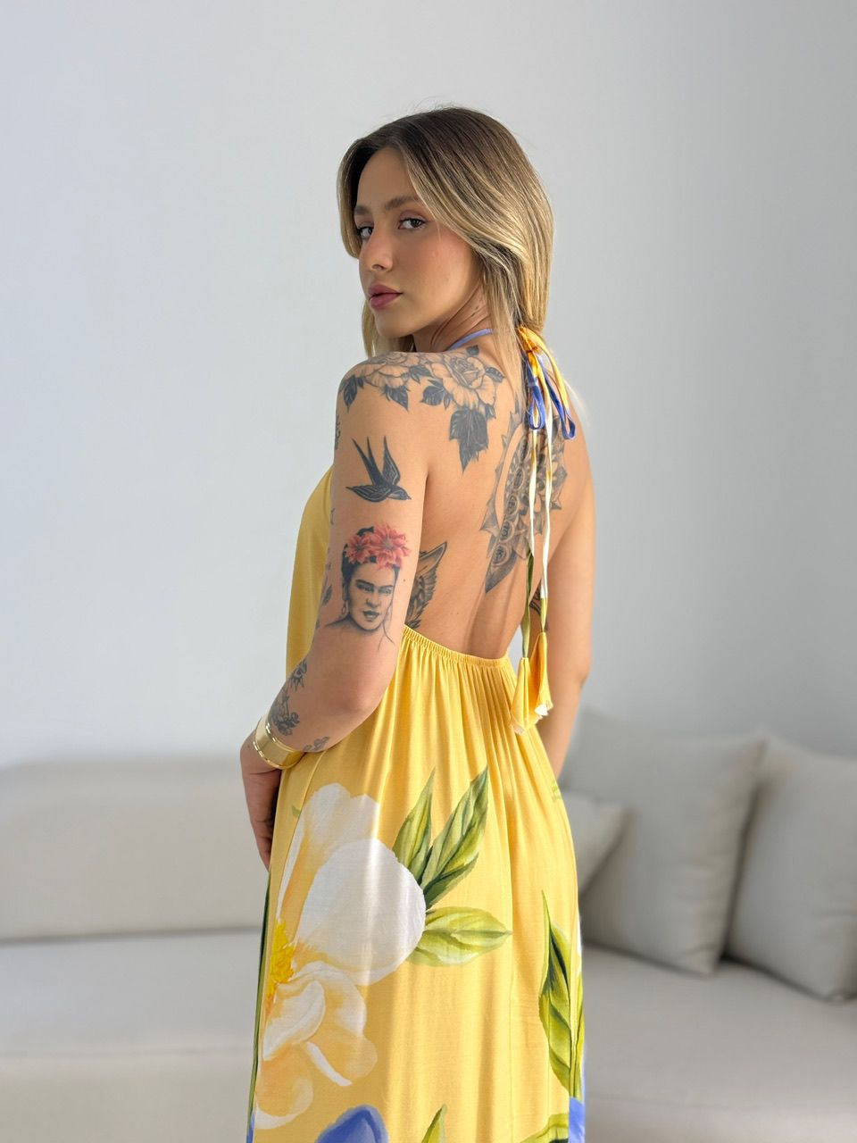 VESTIDO SUZANA FLORES AMARELO