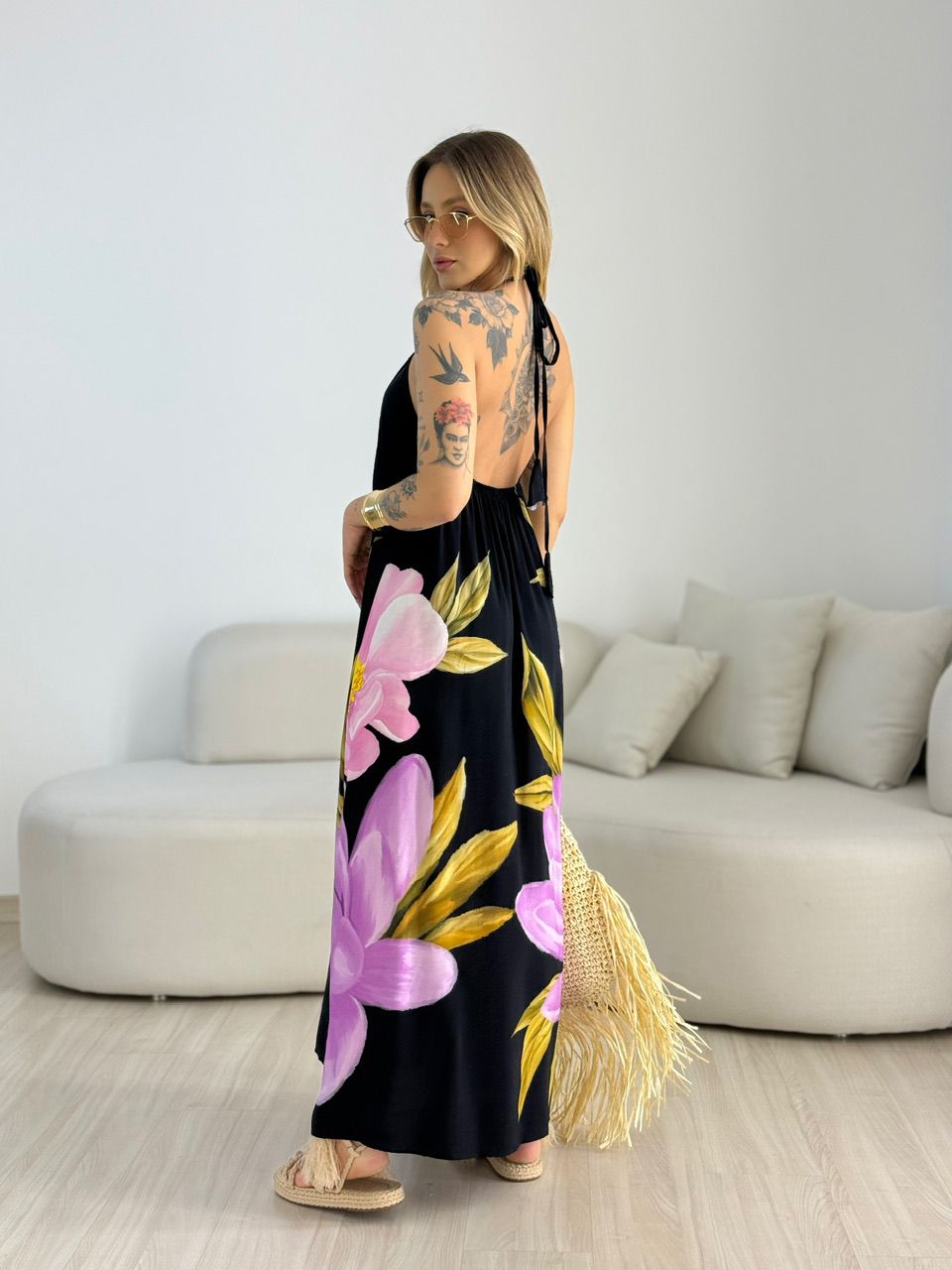 VESTIDO SUZANA FLORES PRETO