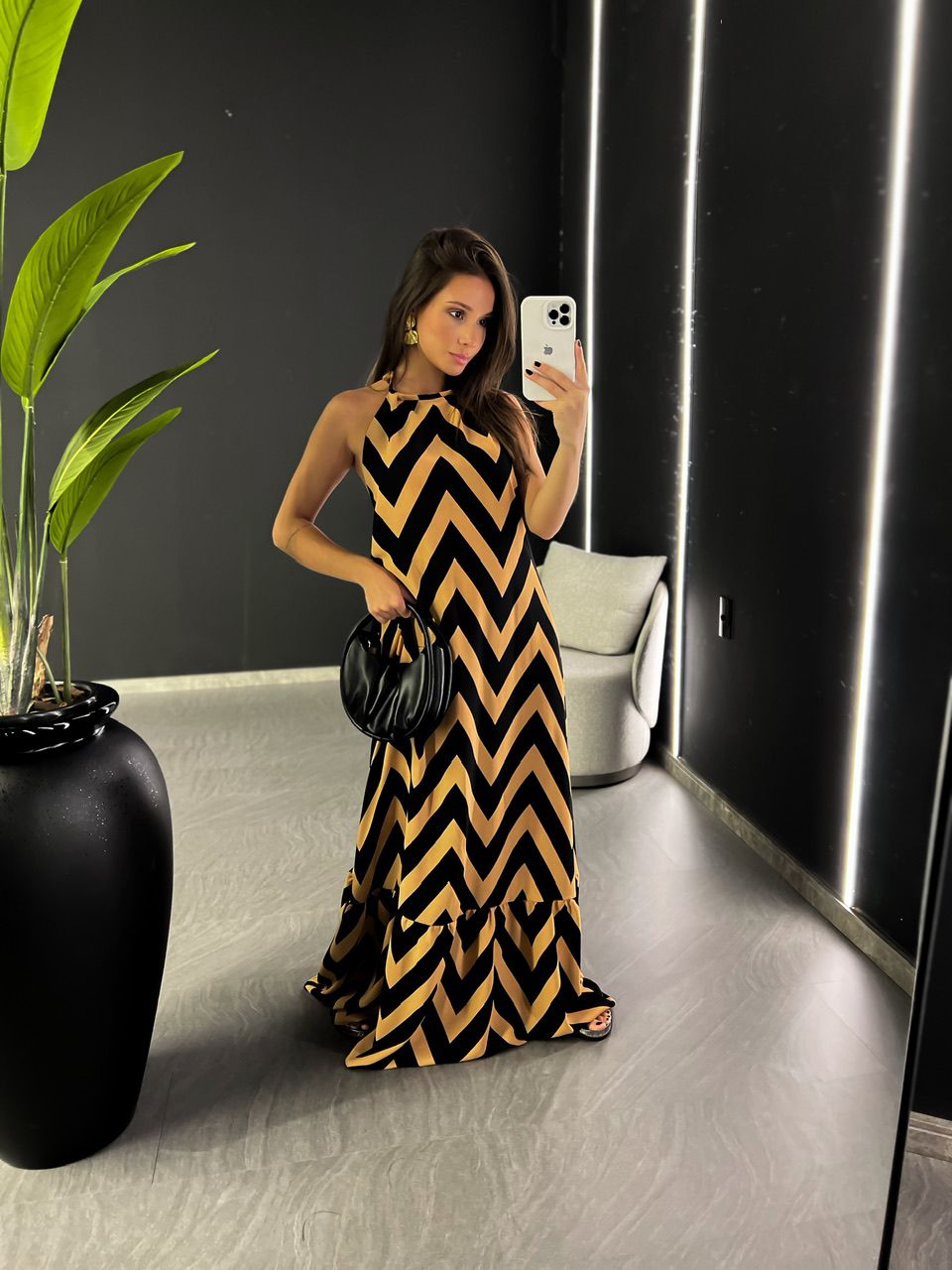 VESTIDO CHEVRON FRENTE ÚNICA CARAMELO