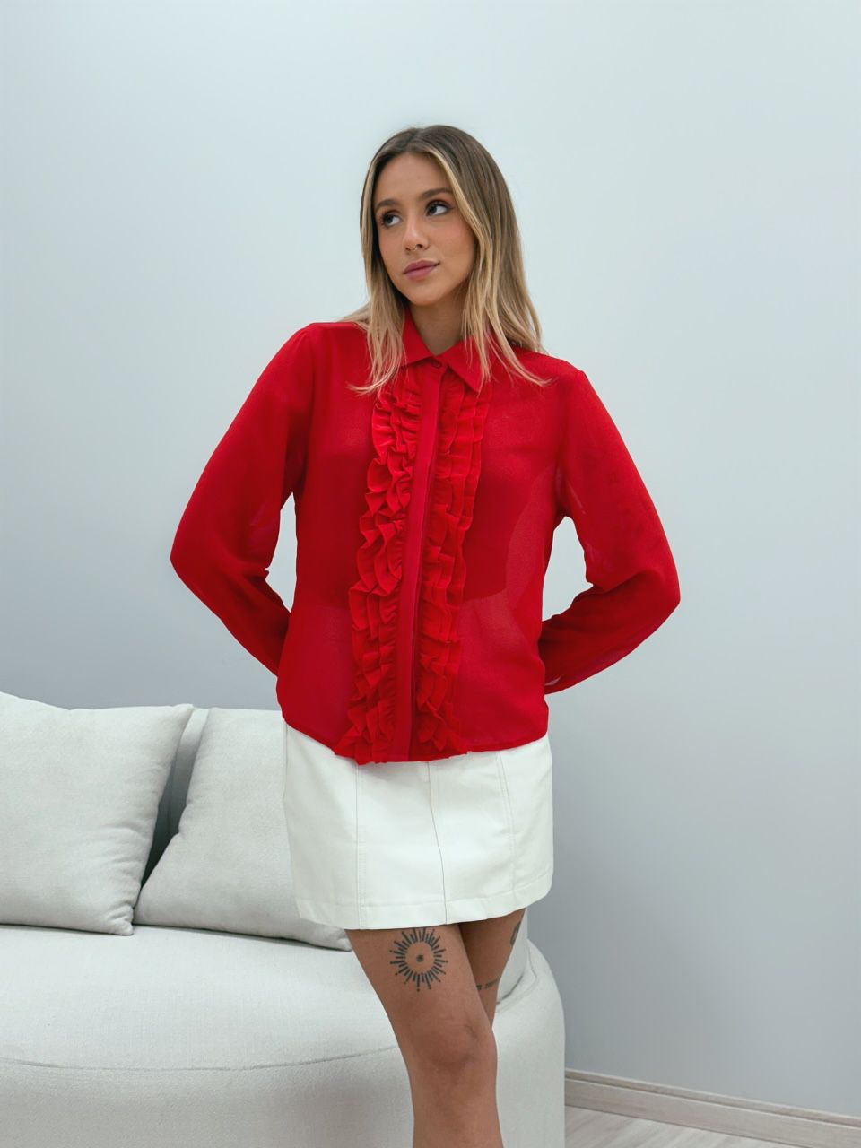 CAMISA YASMIN BABADO VERMELHO