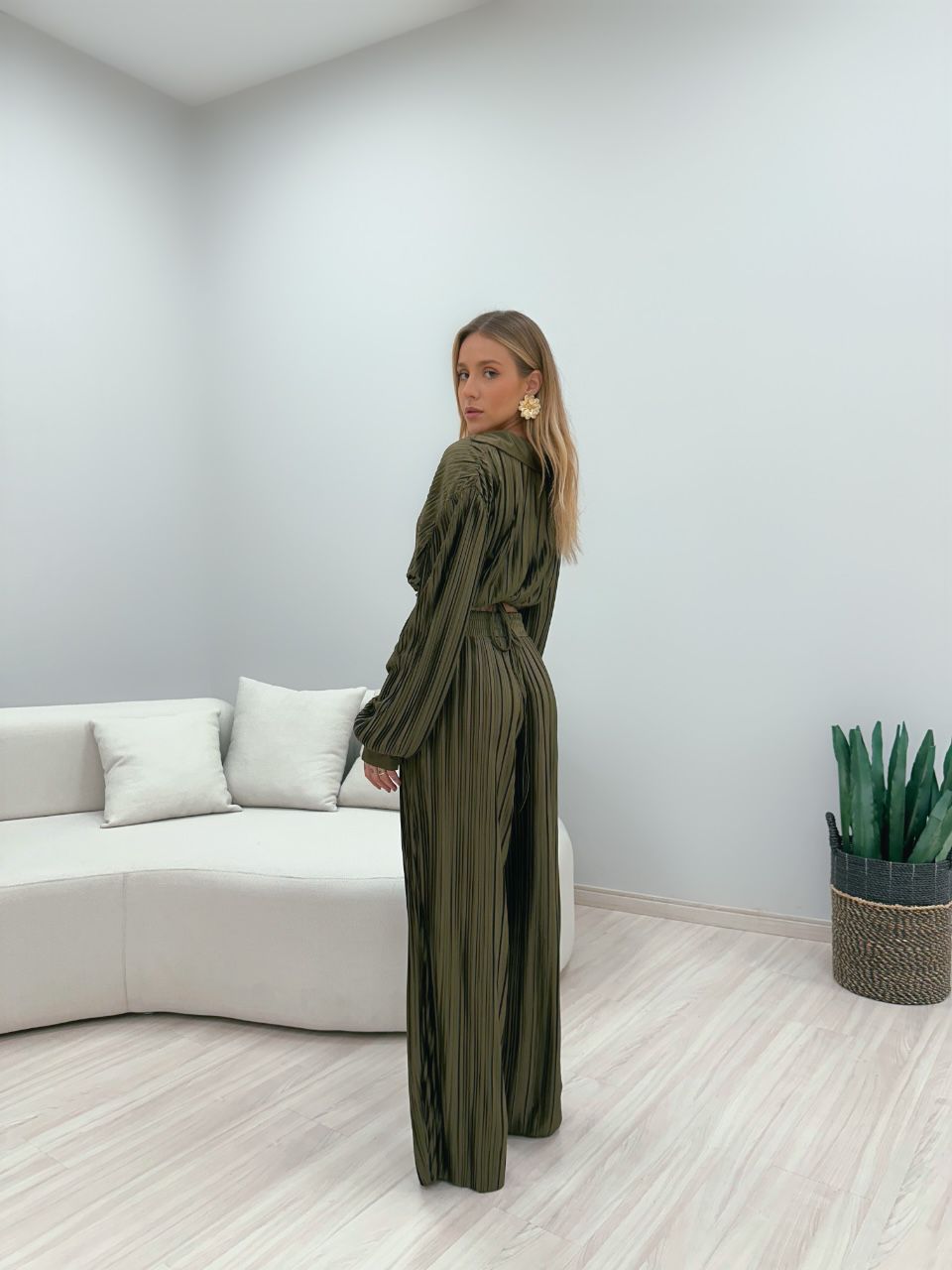CONJUNTO CAMILA PLISSADO VERDE MUSGO