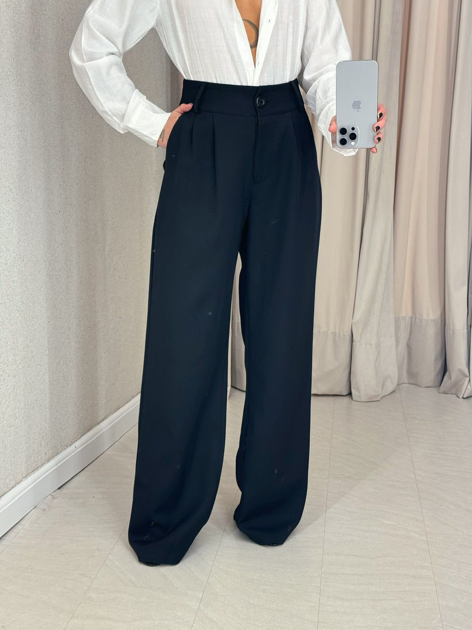 CALÇA BETÂNIA PANTALONA PRETA - 0061500033 - CAROLLA FERRARO