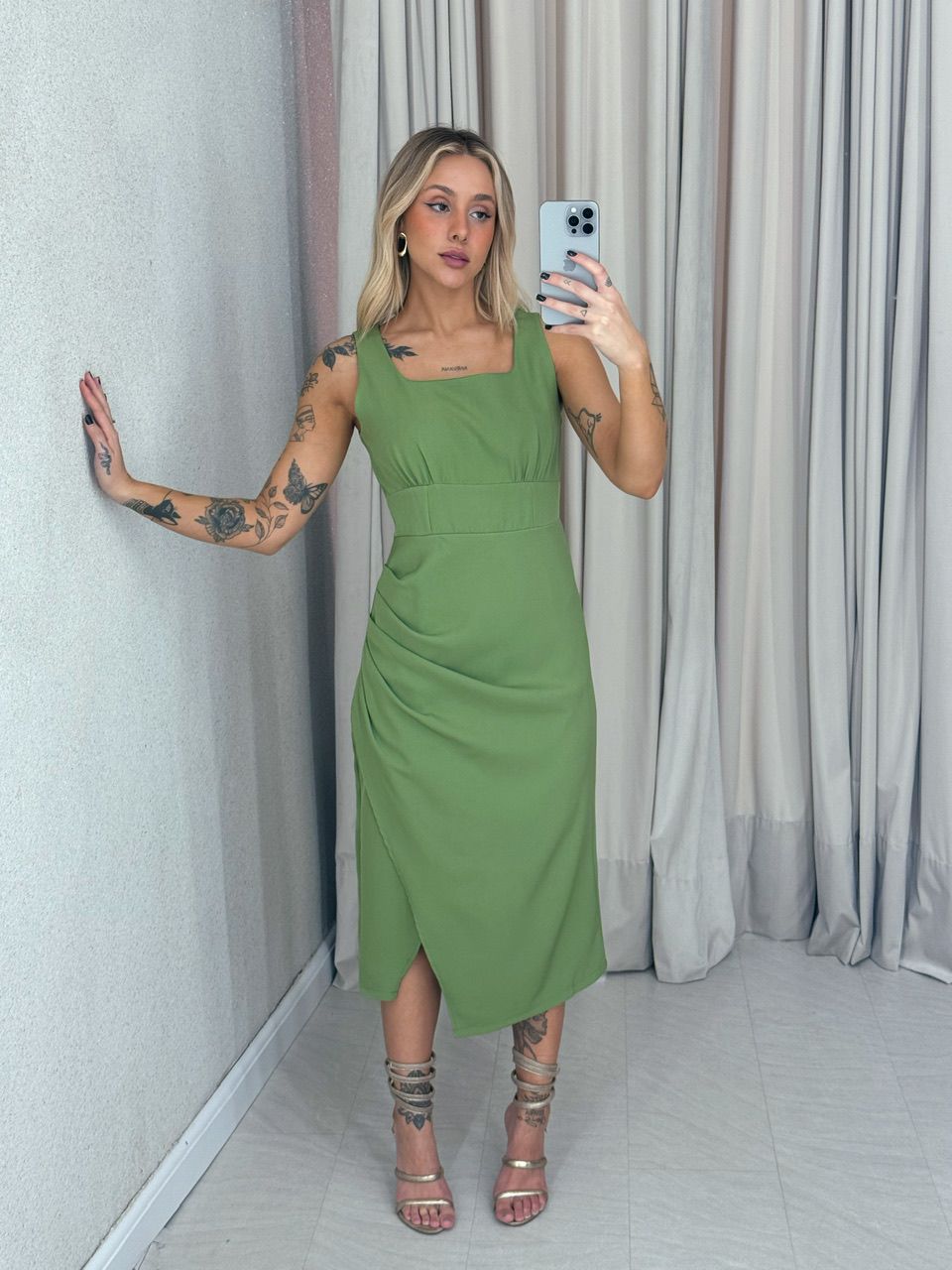 VESTIDO LIGIA DRAPEADO VERDE - 0061510014 - CAROLLA FERRARO