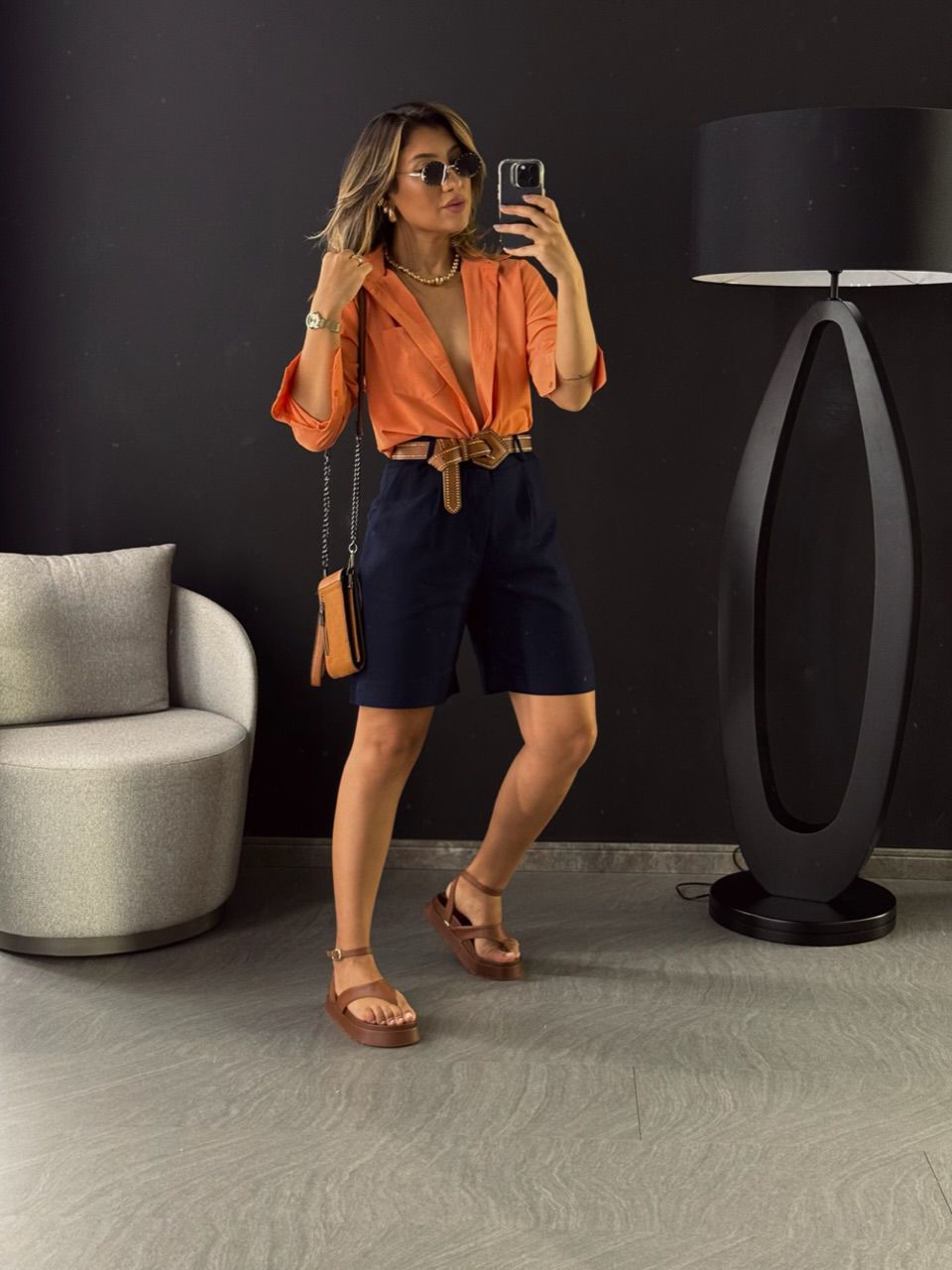 CAMISA LISA COM BOLSO LARANJA