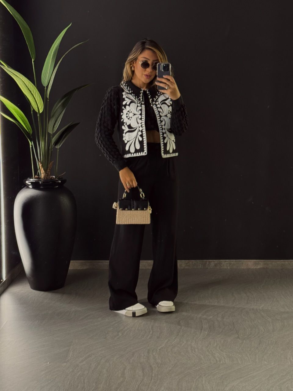 COLETE MARIA BORDADO PRETO