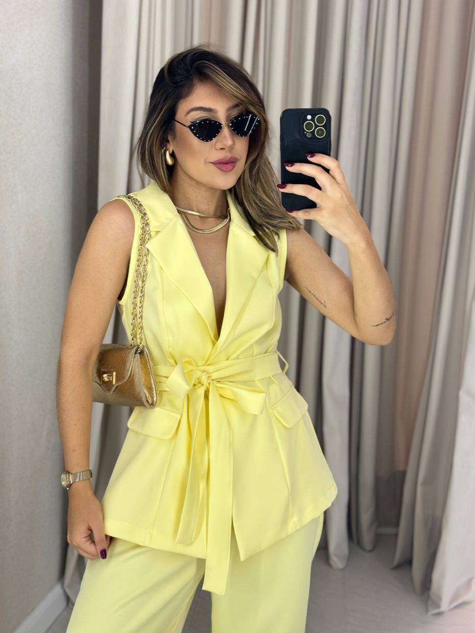 CONJUNTO CF COLETE CALÇA AMARELO