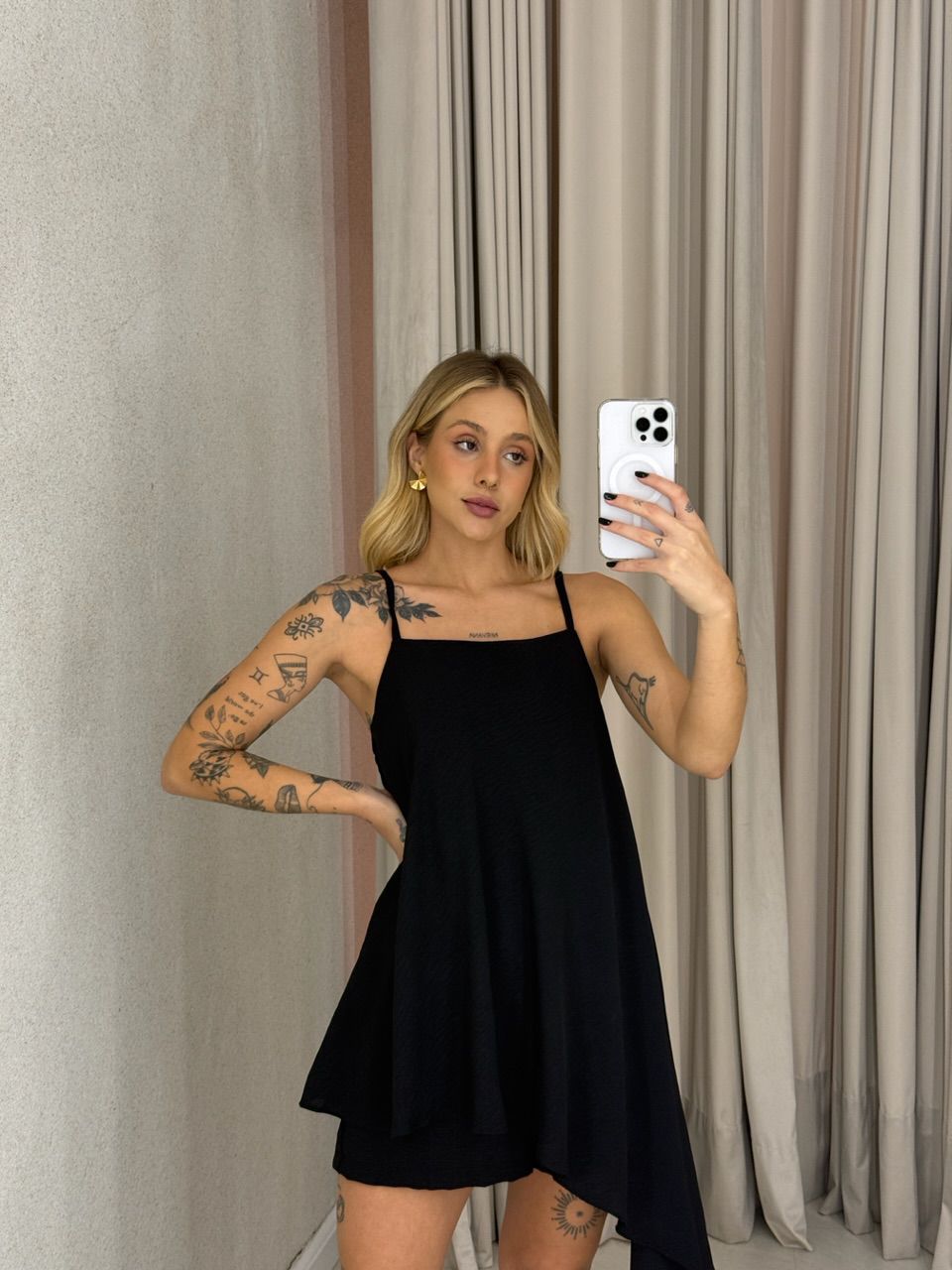 BLUSA ELOA CF ASSIMÉTRICA Preta