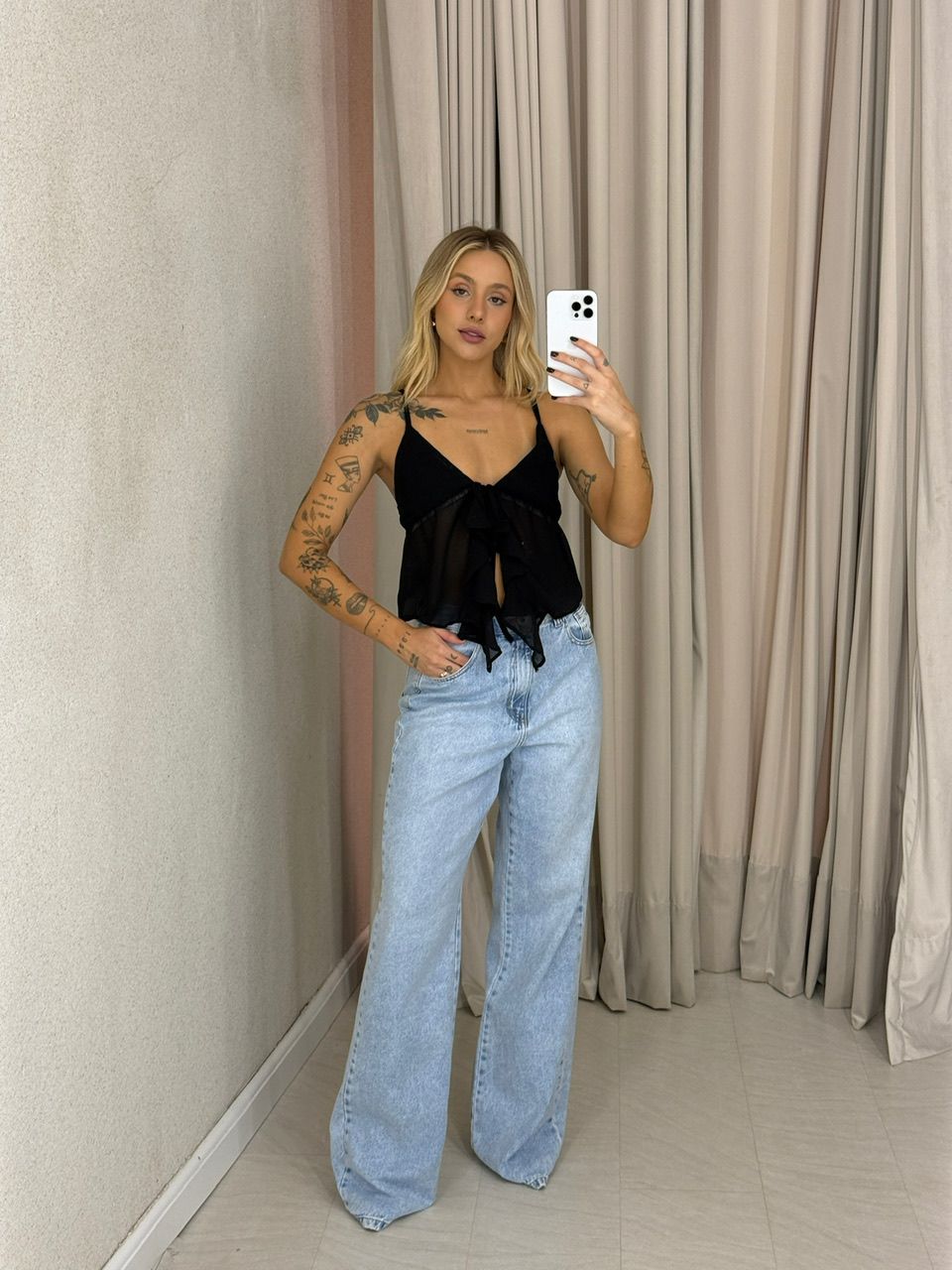 BLUSA MARIA EDUARDA ALÇA PRETA