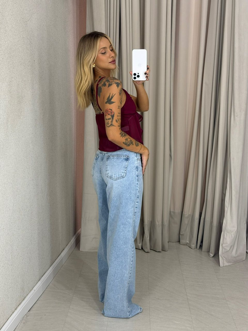 BLUSA MARIA EDUARDA ALÇA VINHO