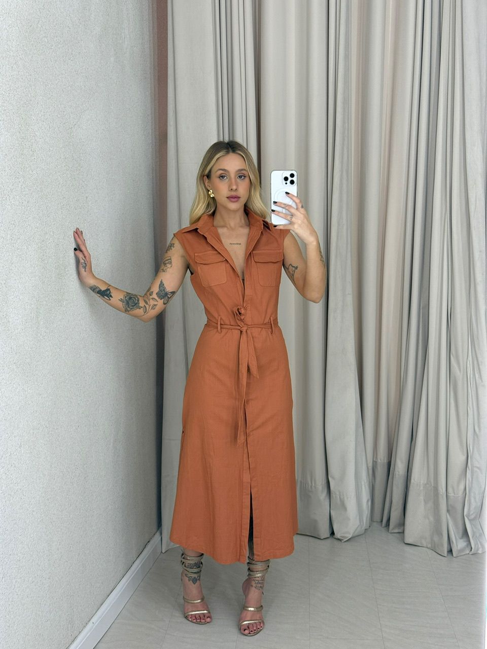VESTIDO THAMIRES BOTÕES TELHA