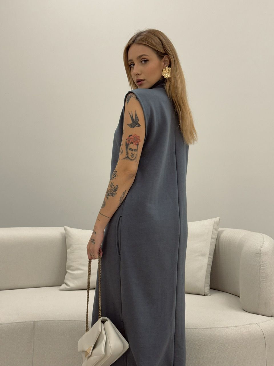 VESTIDO MOLETINHO CAVADO CINZA
