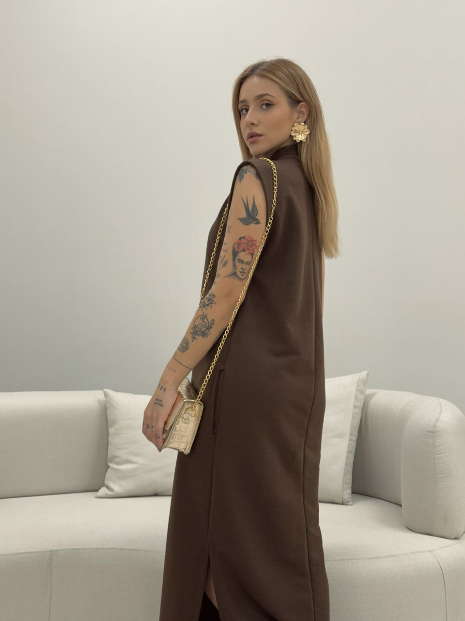 VESTIDO MOLETINHO CAVADO MARROM